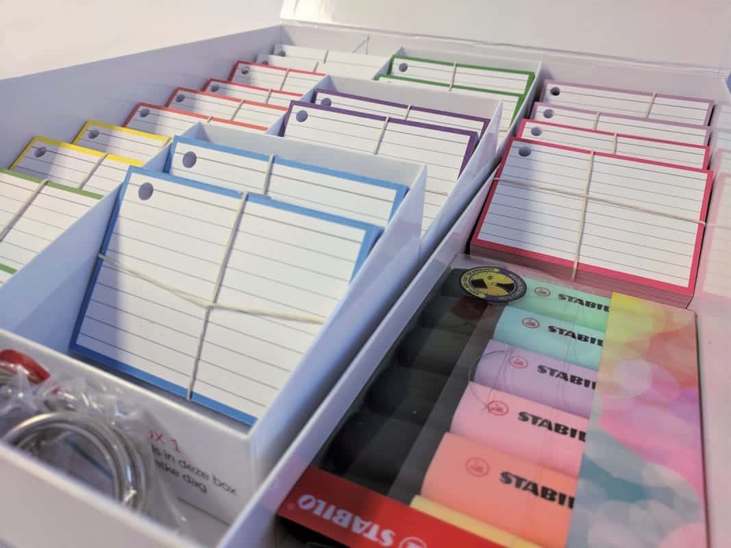 Colour Pack M A7 flashcards met The Box