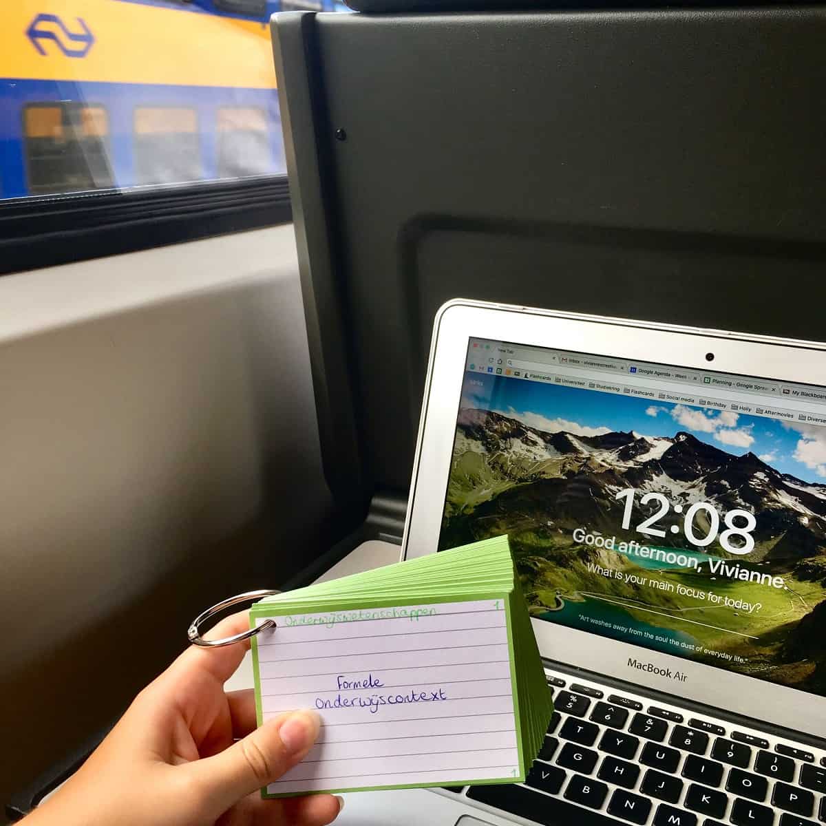 Flashcards onderweg leren in de trein